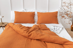 Light Chestnut linen bedding set with coconut buttons