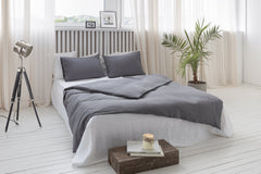 Grey linen bedding set with zipper