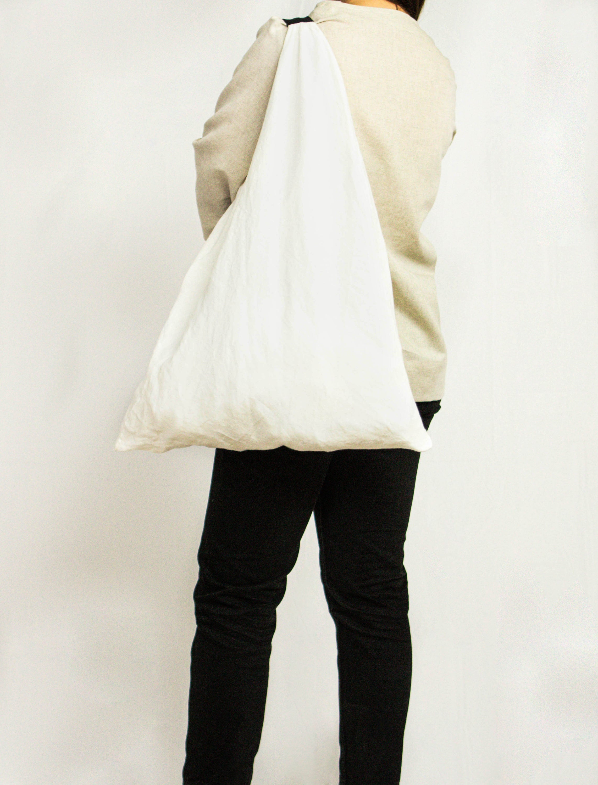 White linen triangle bag