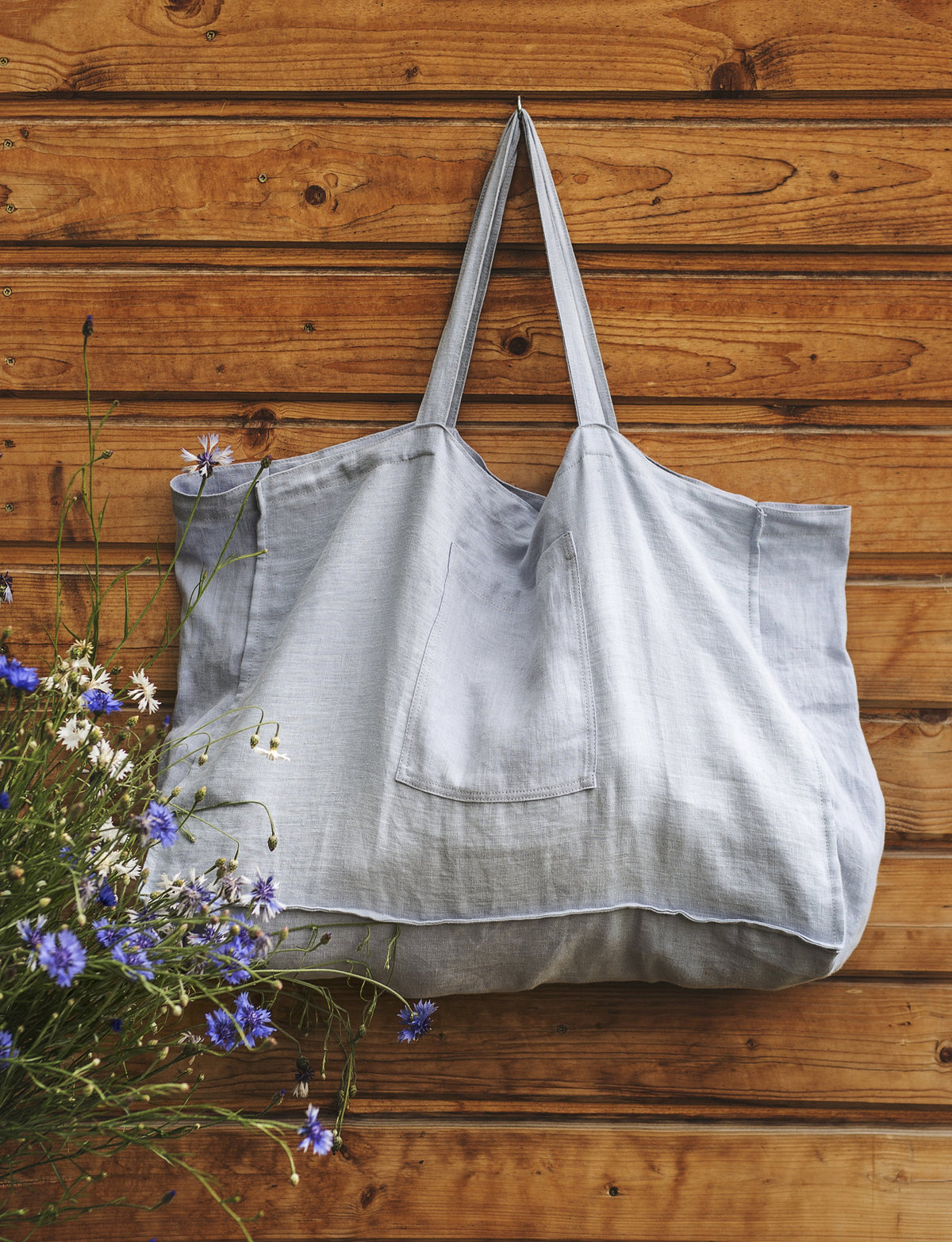 Ice Blue linen beach bag with pocket