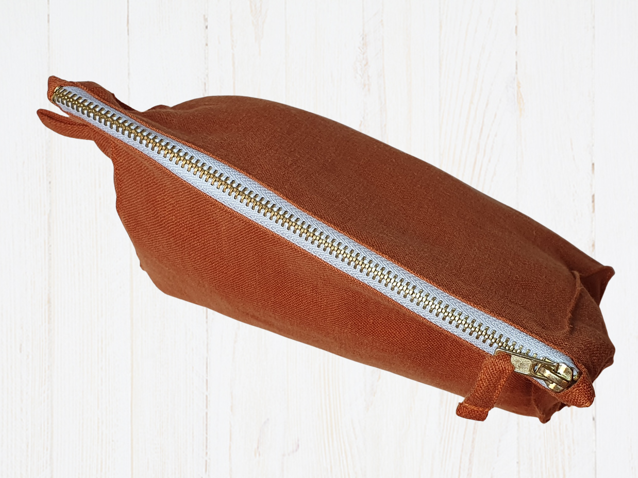 Light Chestnut linen toiletry bag